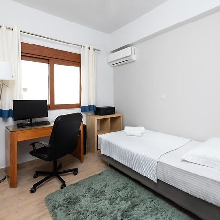 Ritas Modern In-City House Rhodes City Екстер'єр фото