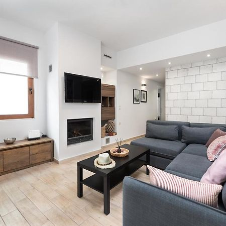 Ritas Modern In-City House Rhodes City Екстер'єр фото